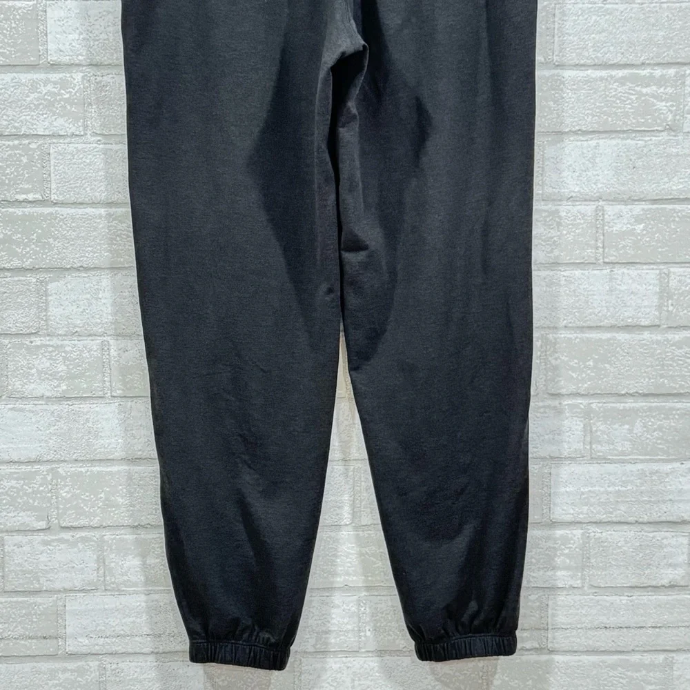 VUORI Boyfriend Women’s Sweatpant - Black Heather - Size - XS - Picture 6 of 8
